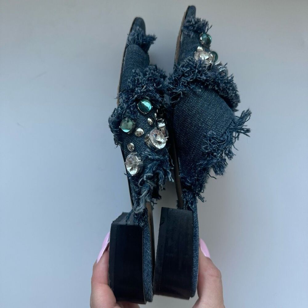 Vince Camuto Fringe Jewel Denim Open Toe Low Heel Comfort Sandal Size 6.5 Blue - Picture 6 of 12